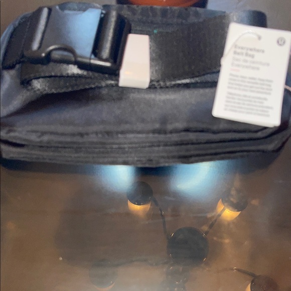 lululemon Black Belt Bag - Picture 3 of 4